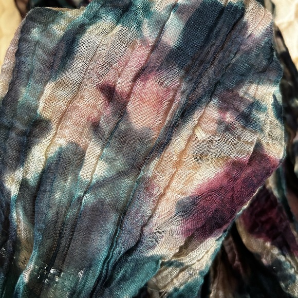 Ann Taylor Scarf/wrap lightweight sheer nwt - Picture 8 of 8